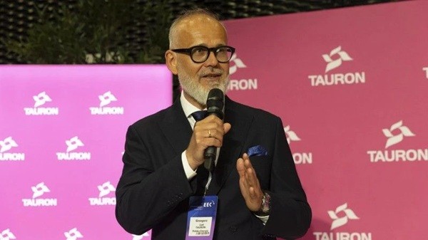 Innovation, Digitalization and green energy in Tauron’s Customer Centric strategy